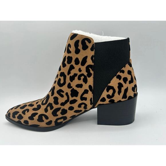 Chinese Laundry FINN Tan/Black Animal Cheeta Print Faux Fur Bootie NEW Size 6 - Picture 1 of 12